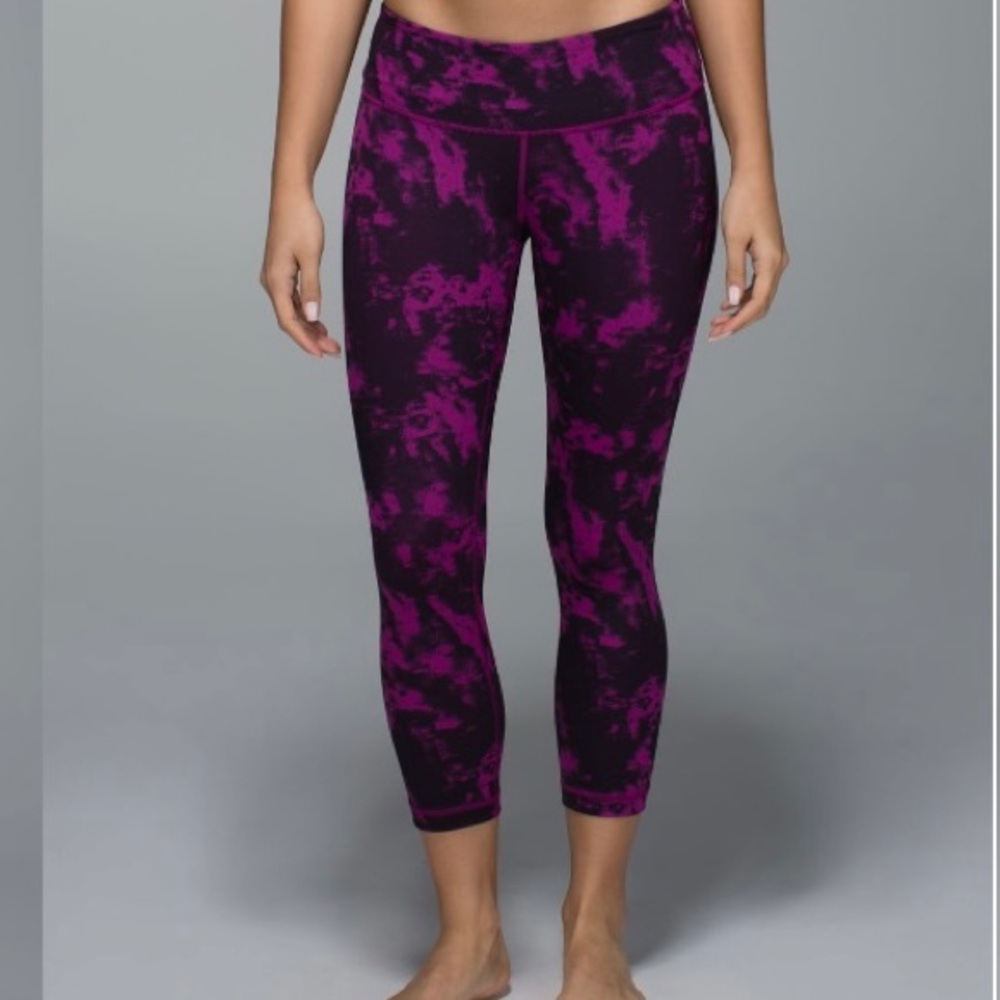❌SOLD❌ LULULEMON Wunder Under Crop II *Full-On Luon